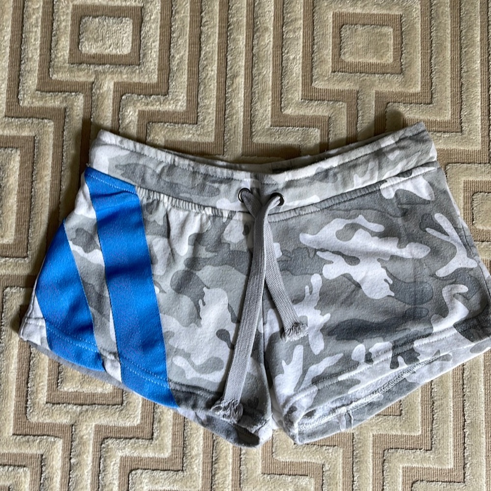 Vintage Havana camouflage striped shorts